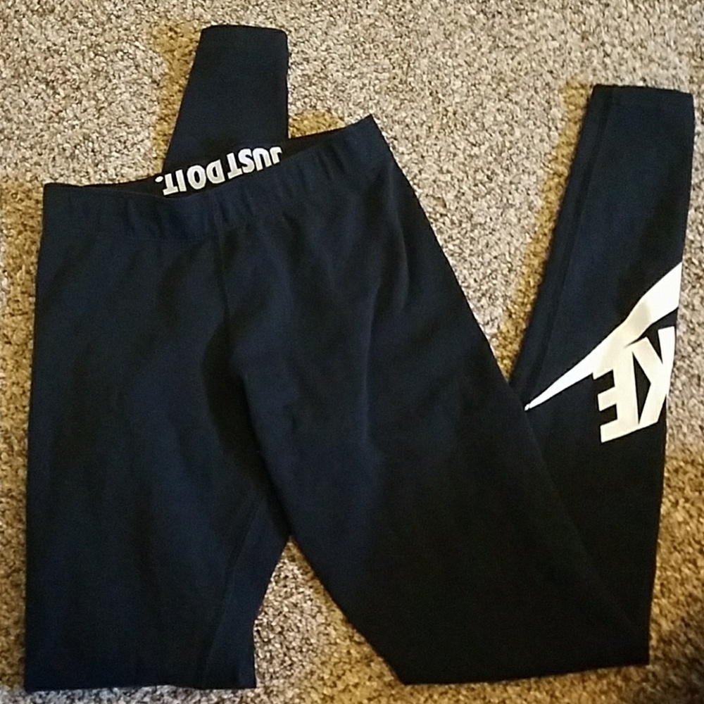 Nike leggings